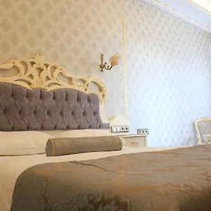 nayla-palace-hotel.istanbul-turkeyhotels.com/